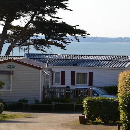 Camping Du Bord De Mer 3* Saint-Michel-Chef-Chef