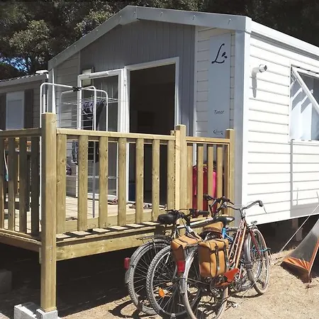 Camping Du Bord De Mer Camping